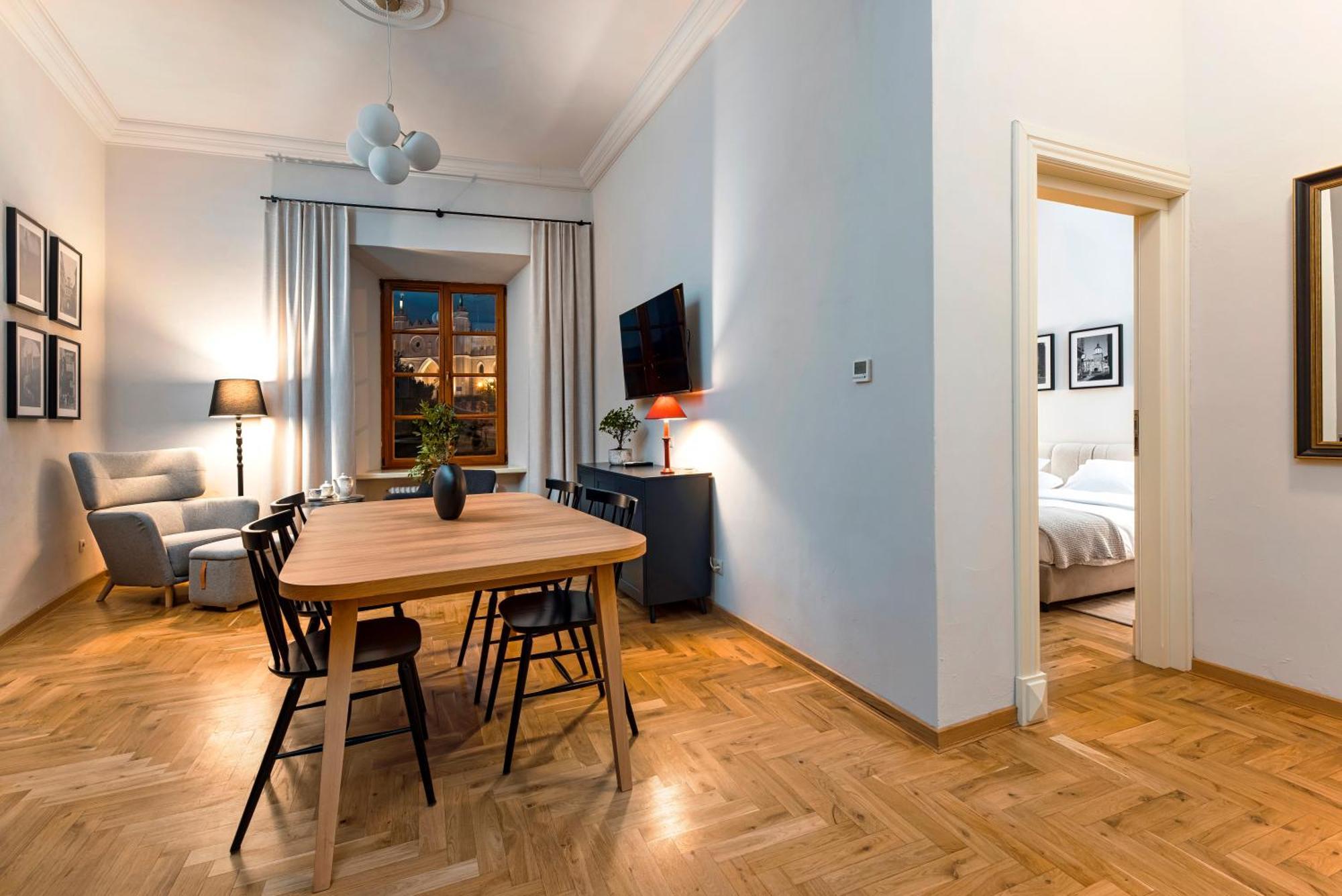 Easy Rent Apartments- Fontana Boutique Люблін Екстер'єр фото