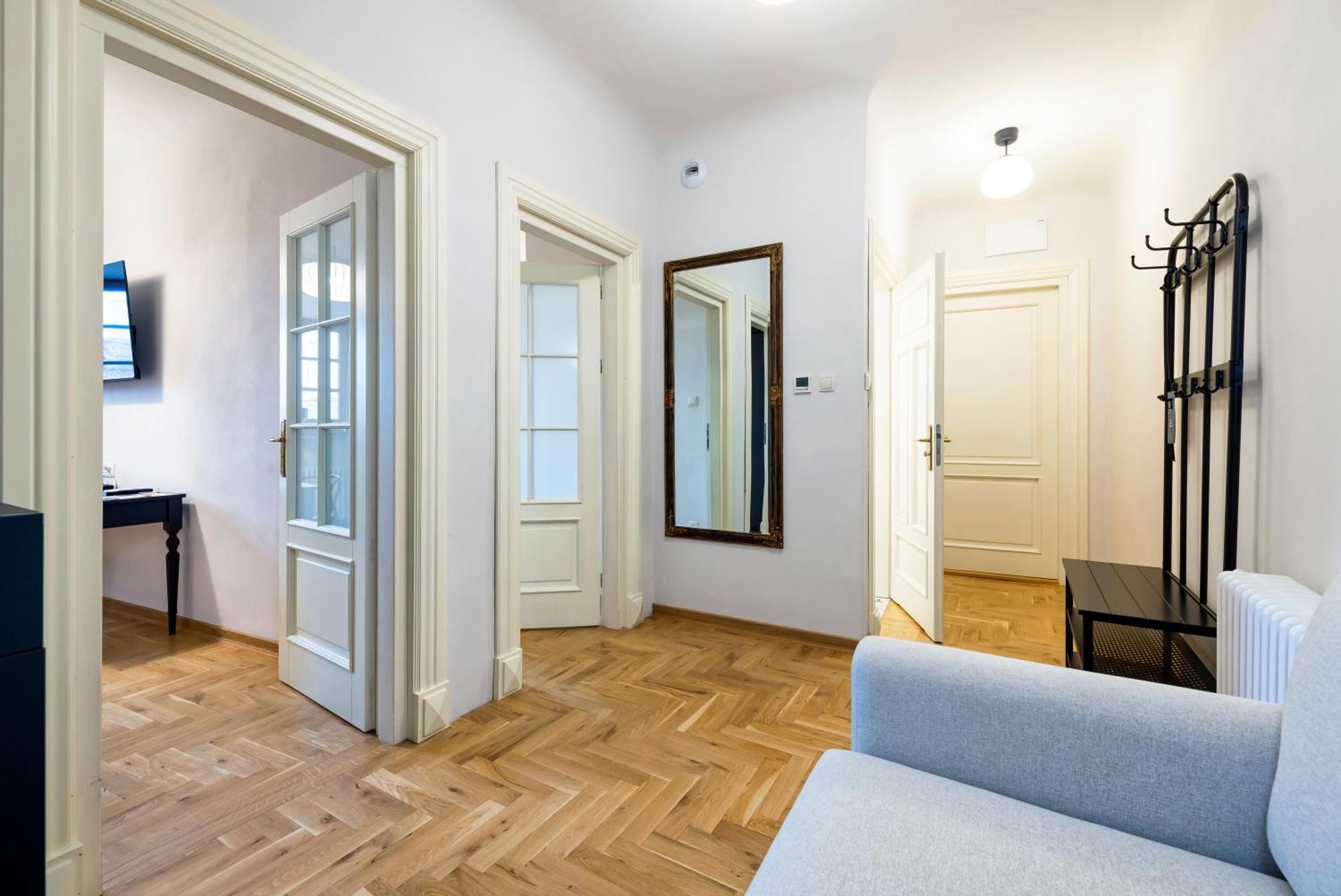 Easy Rent Apartments- Fontana Boutique Люблін Екстер'єр фото
