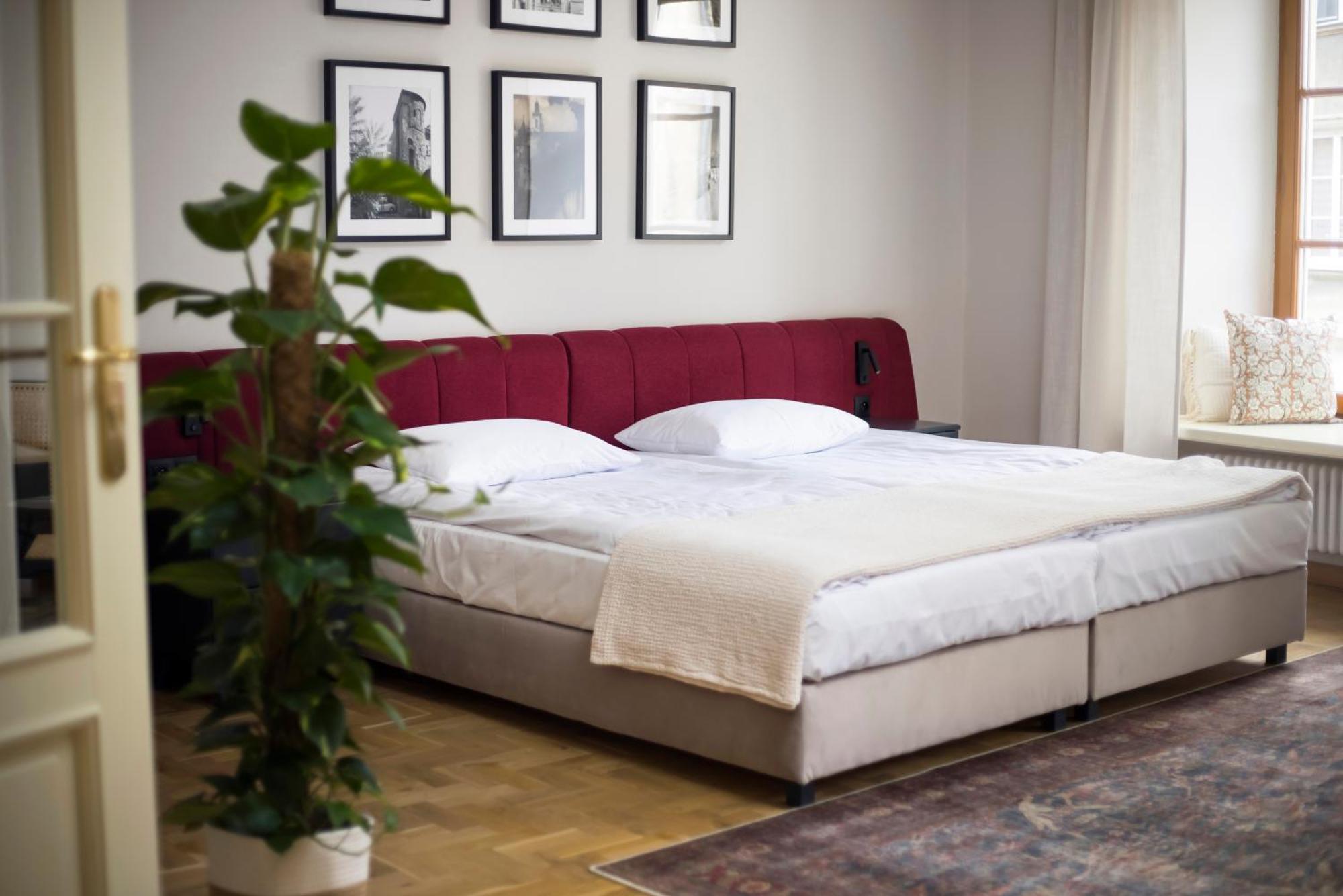 Easy Rent Apartments- Fontana Boutique Люблін Екстер'єр фото