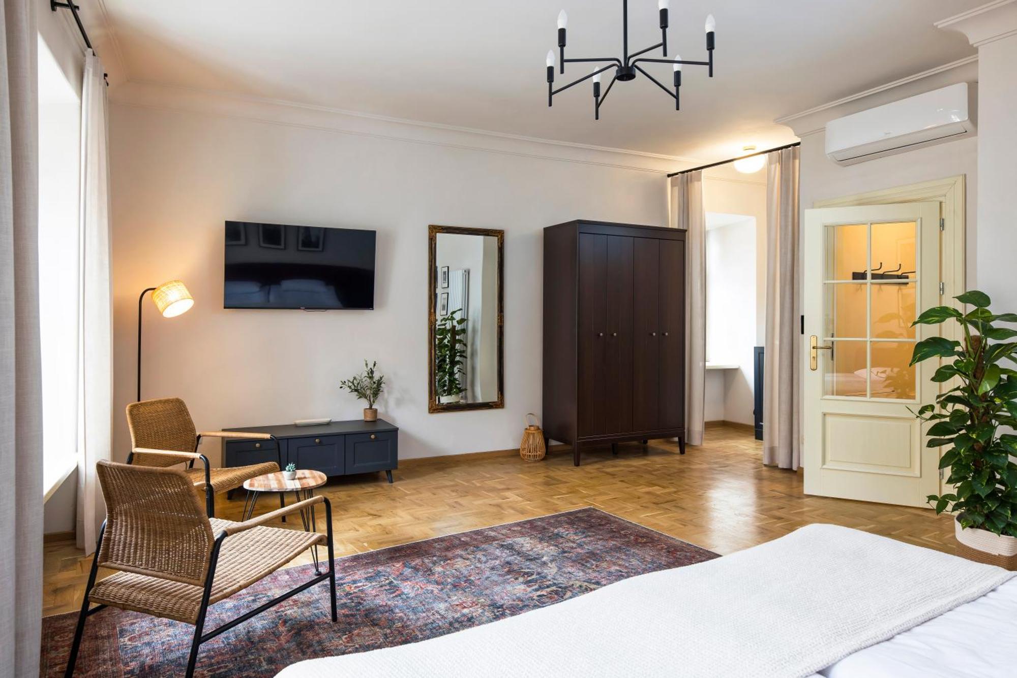 Easy Rent Apartments- Fontana Boutique Люблін Екстер'єр фото